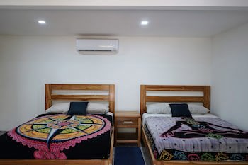 Dreamsea Surf Camp