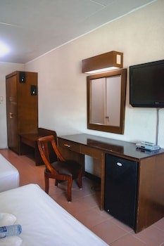 Country Village Hotel