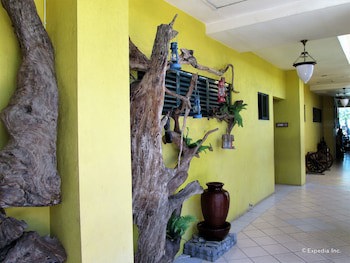 Country Village Hotel