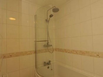 Gails Guest House