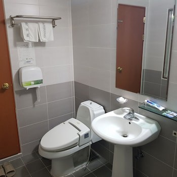 Arirang Hotel
