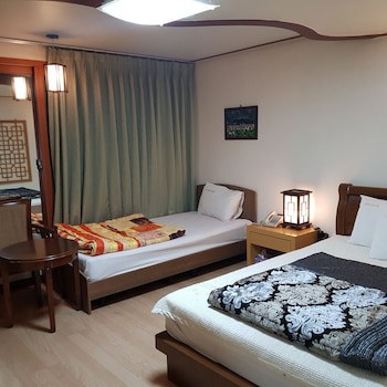 Arirang Hotel