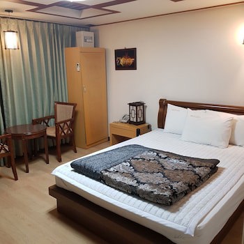 Arirang Hotel