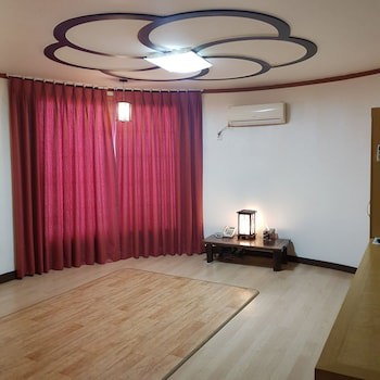 Arirang Hotel