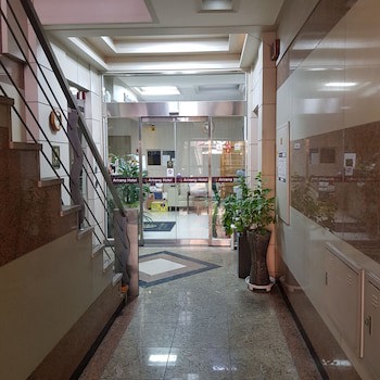 Arirang Hotel