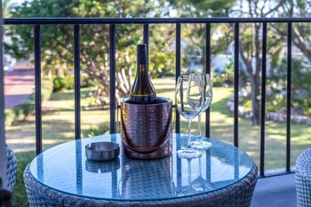 Whale Rock Luxury Lodge