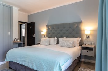 Whale Rock Luxury Lodge
