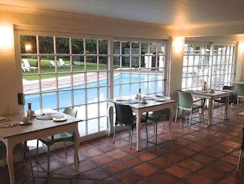 Whale Rock Luxury Lodge