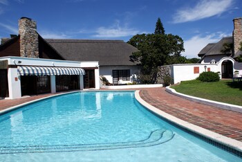 Whale Rock Luxury Lodge