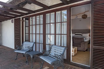 Whale Rock Luxury Lodge