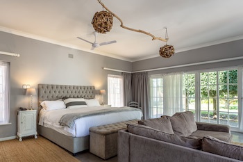 Whale Rock Luxury Lodge
