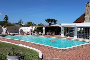 Whale Rock Luxury Lodge