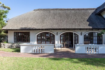 Whale Rock Luxury Lodge