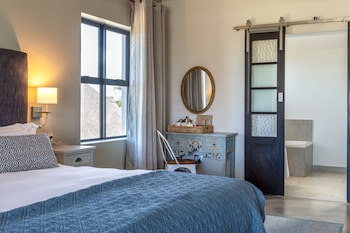 Whale Rock Luxury Lodge
