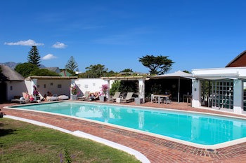 Whale Rock Luxury Lodge