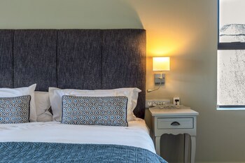 Whale Rock Luxury Lodge