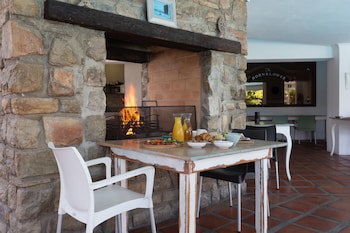 Whale Rock Luxury Lodge