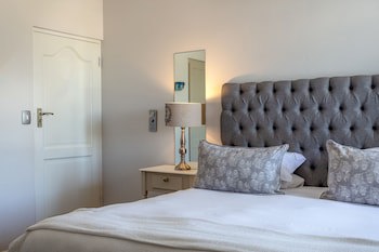 Whale Rock Luxury Lodge