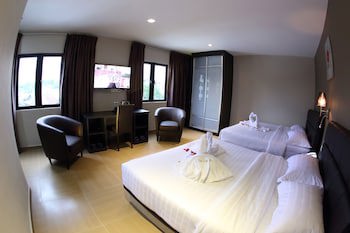Gl Hotel