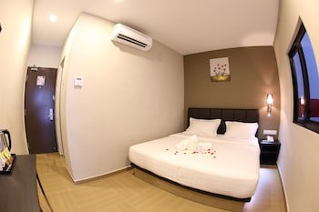 Gl Hotel