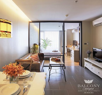 Balcony Courtyard Sriracha Hotel Serviced Apartmen