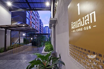 Balcony Courtyard Sriracha Hotel Serviced Apartmen