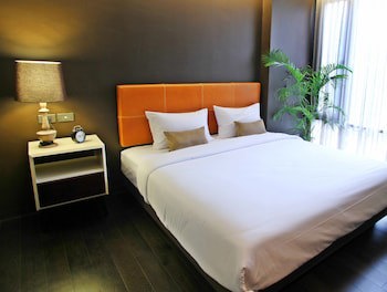 Balcony Courtyard Sriracha Hotel Serviced Apartmen