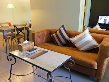 Balcony Courtyard Sriracha Hotel Serviced Apartmen