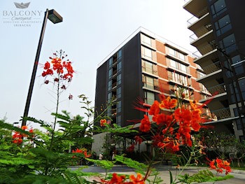 Balcony Courtyard Sriracha Hotel Serviced Apartmen