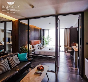 Balcony Courtyard Sriracha Hotel Serviced Apartmen