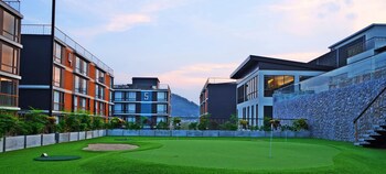 Balcony Courtyard Sriracha Hotel Serviced Apartmen