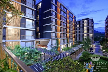 Balcony Courtyard Sriracha Hotel Serviced Apartmen