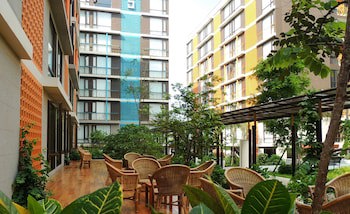 Balcony Courtyard Sriracha Hotel Serviced Apartmen