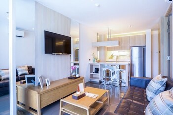 Balcony Seaside Sriracha Hotel & Serviced Apartments