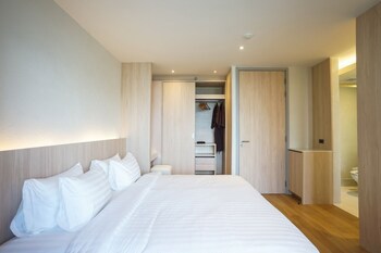Balcony Seaside Sriracha Hotel & Serviced Apartments