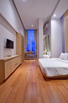 Balcony Seaside Sriracha Hotel & Serviced Apartments