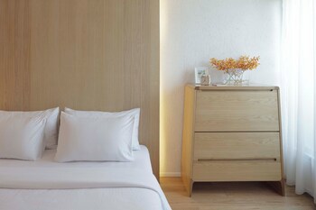 Balcony Seaside Sriracha Hotel & Serviced Apartments