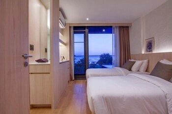 Balcony Seaside Sriracha Hotel & Serviced Apartments
