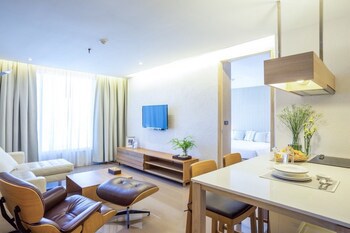 Balcony Seaside Sriracha Hotel & Serviced Apartments