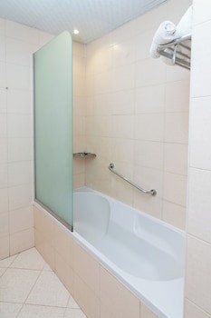 Al Raya Hotel Apartment