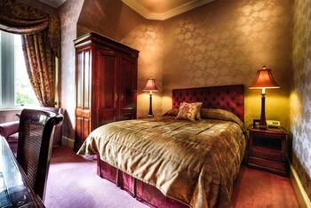 The Mansion House Hotel