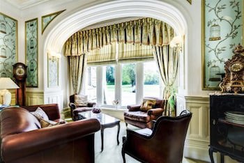 The Mansion House Hotel