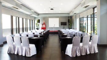 Amelie Hotel Manila