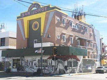 San Jorge Hotel & Hostel