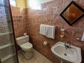 San Jorge Hotel & Hostel