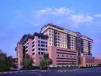 Pullman Dubai Creek City Centre Residences
