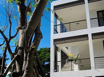 296 The Radtanaiya Residence