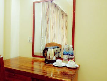 Golden Star Inn