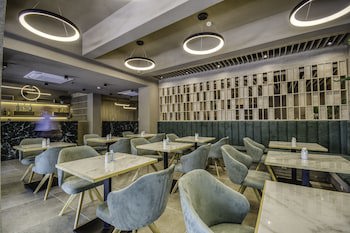 Astron galeri fotoğrafı