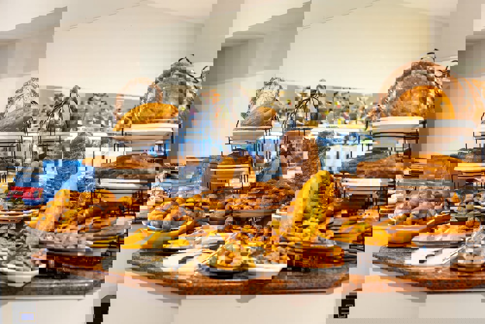 Rose Garden Premium Hotel